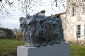 les migrants ,bronze ,100x40x36 cm 